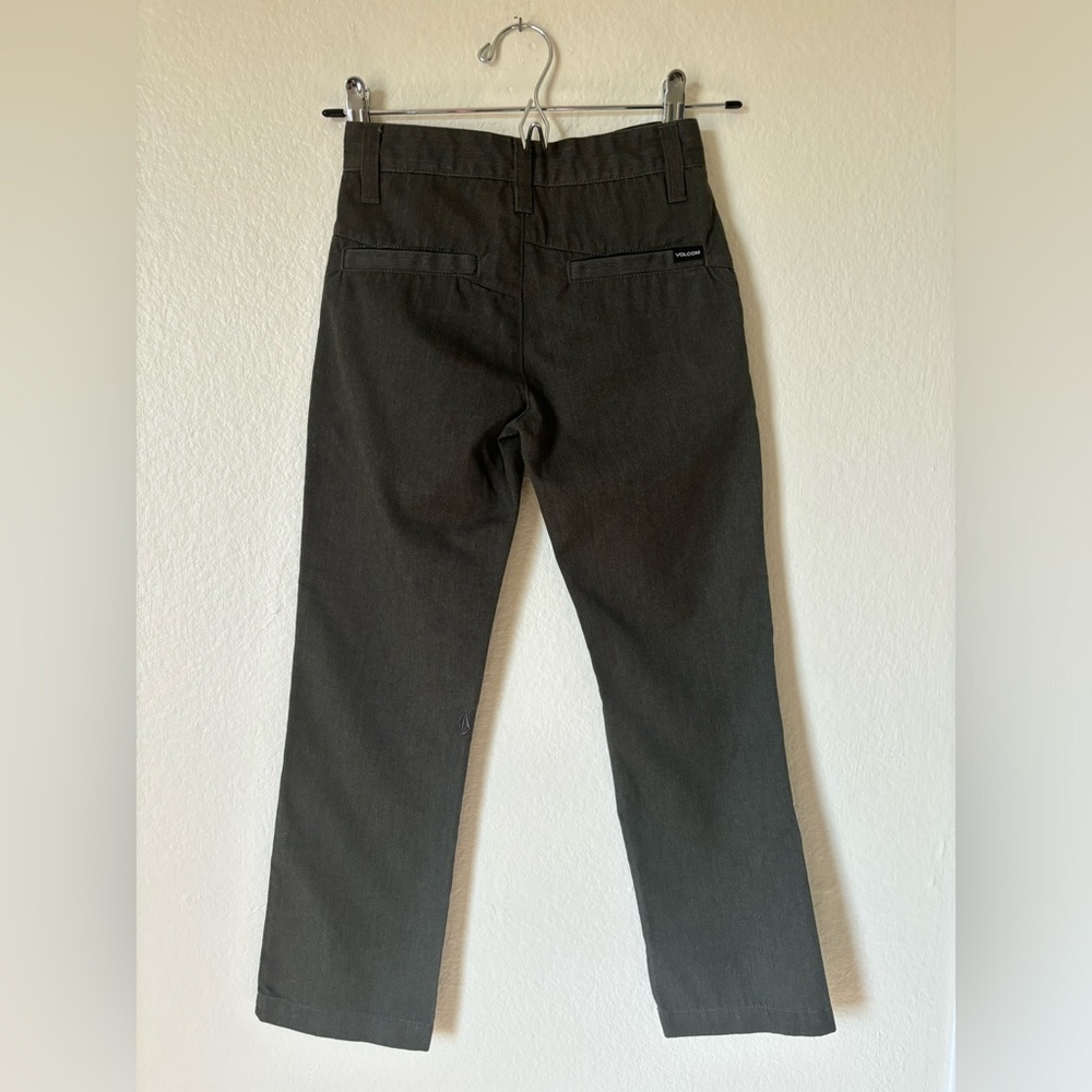 Boys lot of Volcom pants size 22 waist excellent condition